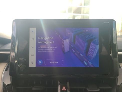 Used 2024 Toyota Corolla LE image 28