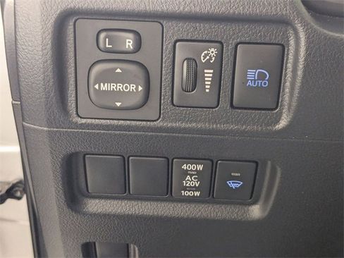 Used 2024 Toyota 4Runner TRD Off-Road image 14