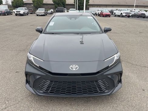 Used 2025 Toyota Camry XSE image 2