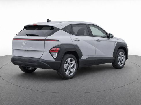 New 2026 Hyundai Kona SE FWD image 4