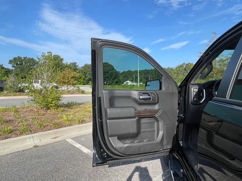 Used 2020 Chevrolet Silverado 1500 LT w/ All-Star Edition AWD/4WD image 49