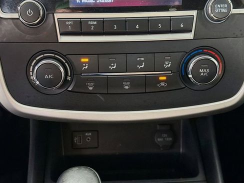 Used 2017 Nissan Altima 2.5 SR w/ Midnight Edition Package FWD image 16