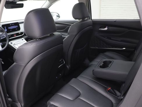 Used 2022 Hyundai Santa Fe SEL w/ Convenience + Premium Package image 10