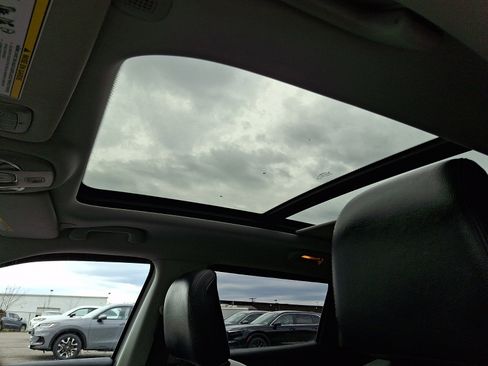 Used 2022 Jeep Compass Latitude w/ Sun and Sound Group image 15