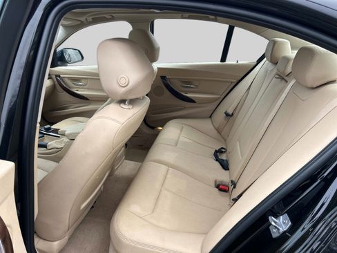 Used 2014 BMW 320i xDrive Sedan image 12