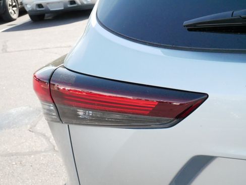 Certified 2025 Toyota Highlander XLE AWD/4WD image 17
