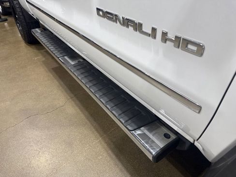Used 2017 GMC Sierra 3500 Denali image 62