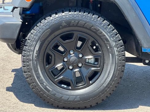 Used 2014 Jeep Wrangler Unlimited Sport AWD/4WD image 25
