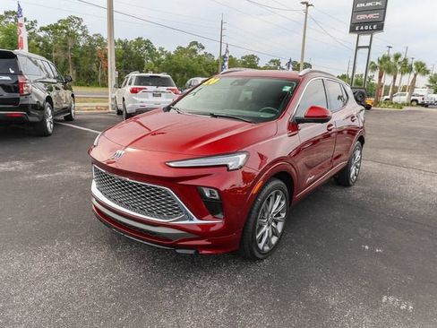 Used 2024 Buick Encore GX Avenir w/ Avenir Technology Package FWD image 3