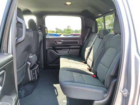 Used 2025 RAM 1500 Big Horn AWD/4WD image 13