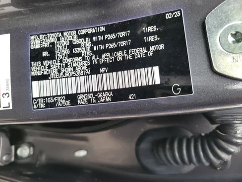 Used 2023 Toyota 4Runner SR5 image 30