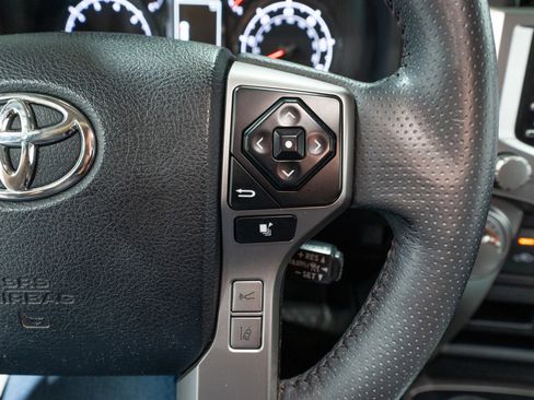 Used 2022 Toyota 4Runner SR5 image 24