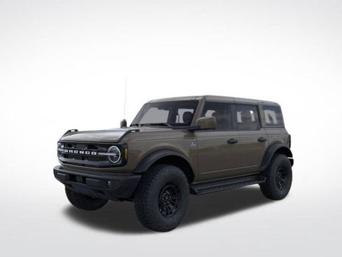 New 2026 Ford Bronco Outer Banks w/ Sasquatch Package AWD/4WD image 2