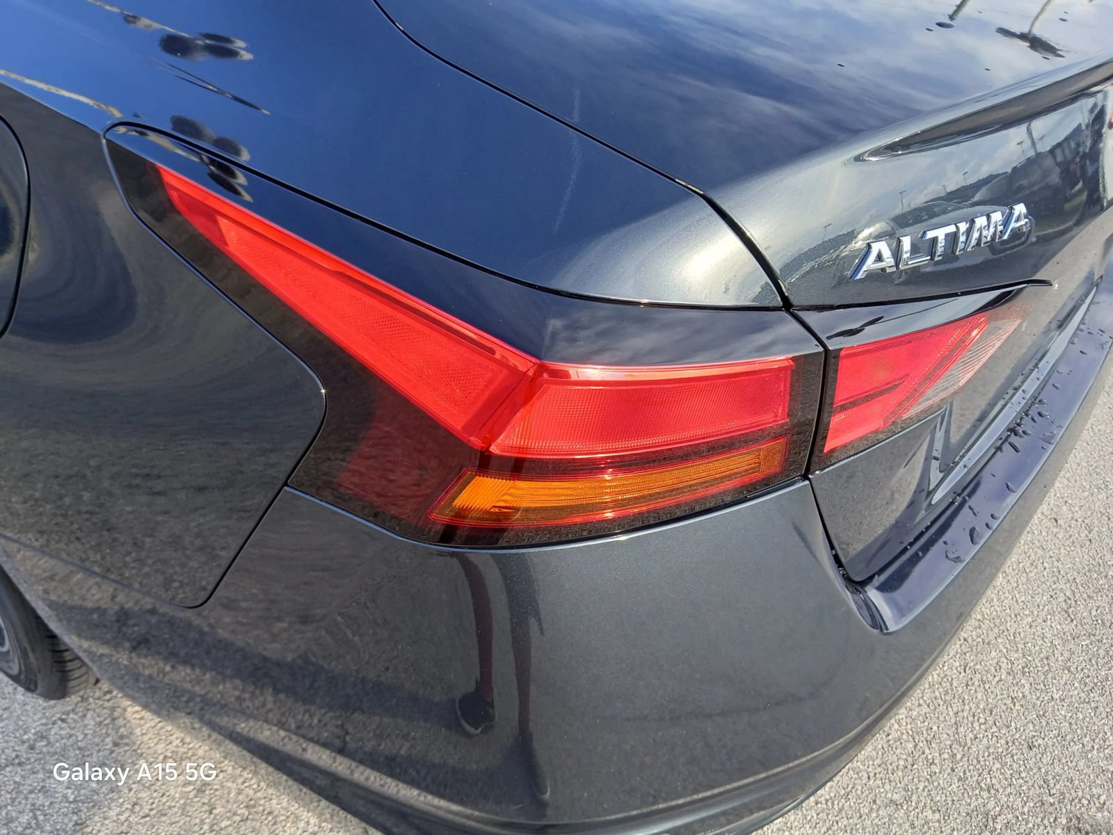 Used 2021 Nissan Altima 2.5 SV FWD image 12