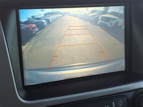 Used 2020 GMC Yukon SLE image 25