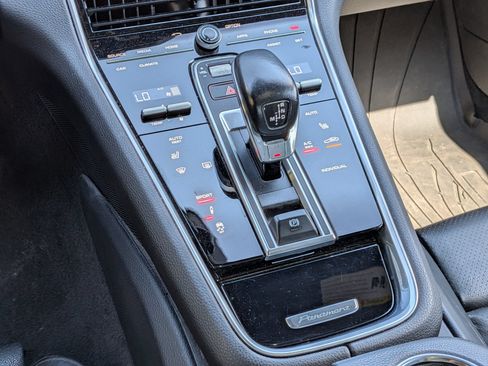 Certified 2019 Porsche Panamera 4 AWD/4WD image 30
