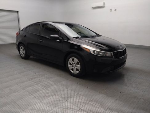 Used 2017 Kia Forte LX image 13