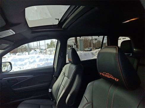 Certified 2023 Honda Passport TrailSport image 13