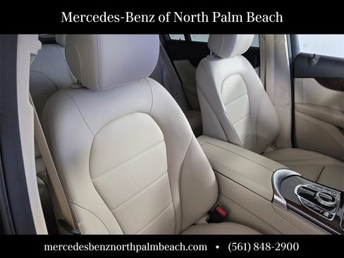 Used 2018 Mercedes-Benz GLC 300 GLC 300 image 29