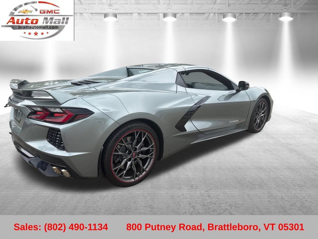 Used 2023 Chevrolet Corvette Stingray Preferred Conv w/ Z51 Performance Package RWD image 6