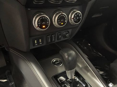 Used 2020 Mitsubishi Outlander Sport ES AWD/4WD image 23