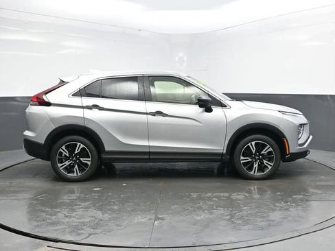 Used 2024 Mitsubishi Eclipse Cross SE image 8