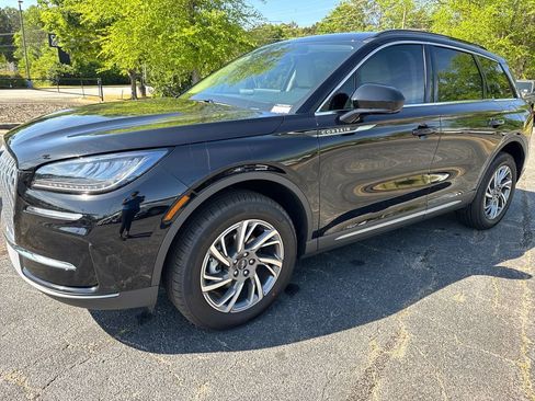 New 2026 Lincoln Corsair Premiere image 10