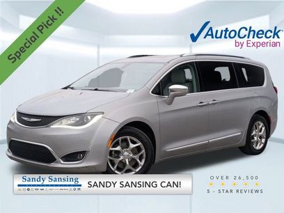 Used 2019 Chrysler Pacifica Limited