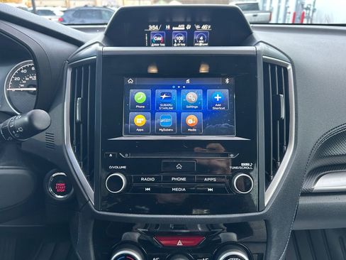 Used 2023 Subaru Forester Premium image 21