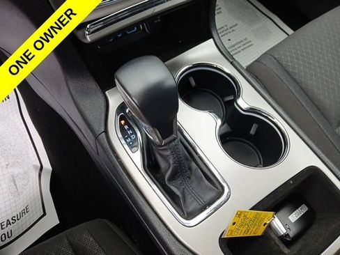 Used 2019 Jeep Grand Cherokee Laredo AWD/4WD image 22