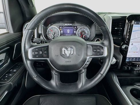 Used 2022 RAM 1500 Laramie AWD/4WD image 17