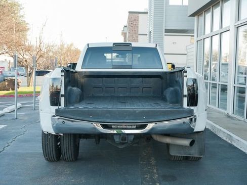 Used 2015 RAM 3500 Laramie image 10
