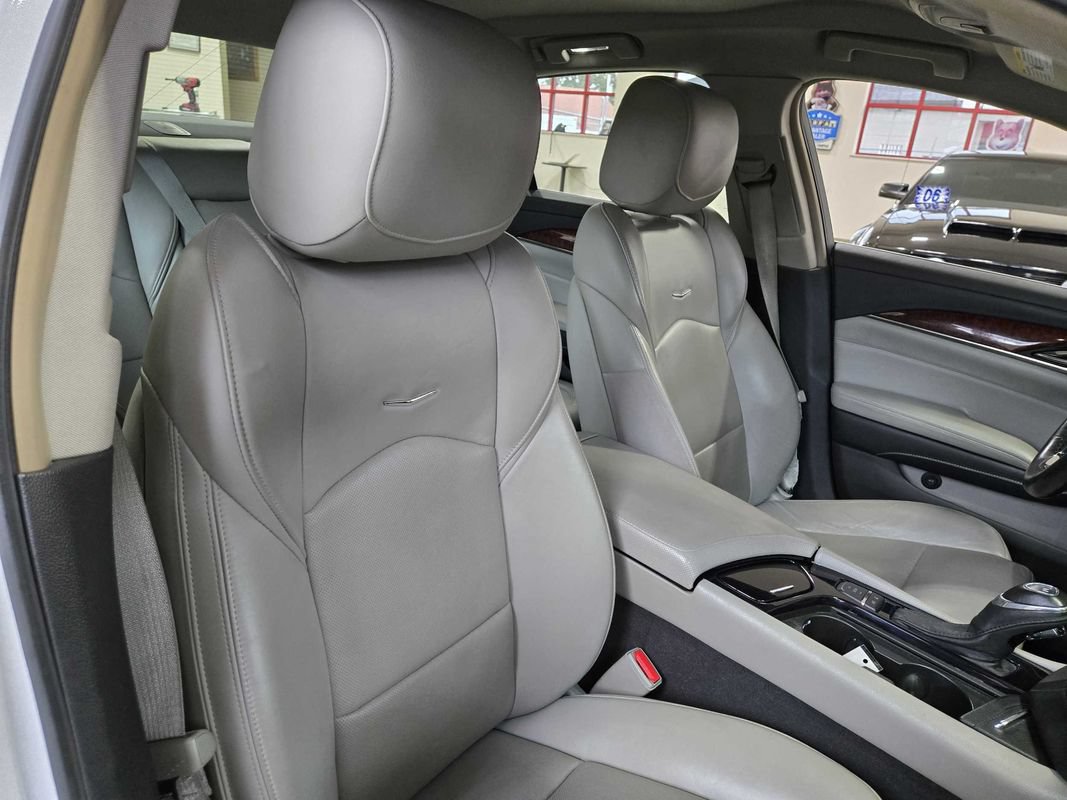 Used 2015 Cadillac CTS AWD Sedan w/ Seating Package image 27