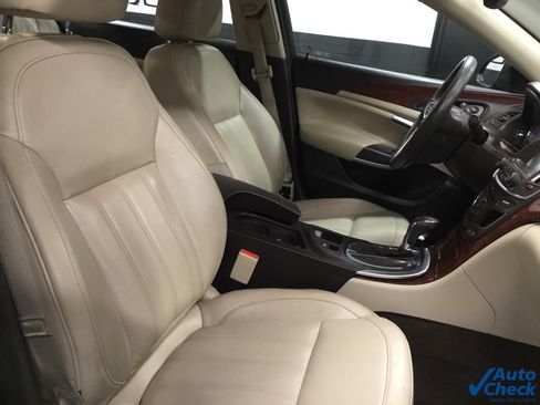 Used 2017 Buick Regal Premium w/ Driver Confidence Package #1 image 35