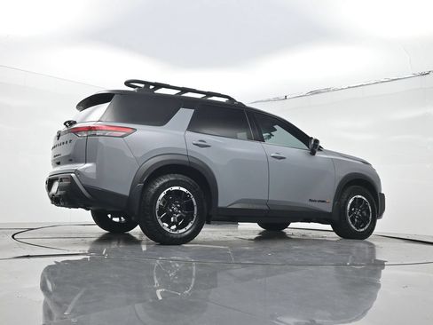 Used 2023 Nissan Pathfinder Rock Creek AWD/4WD image 23