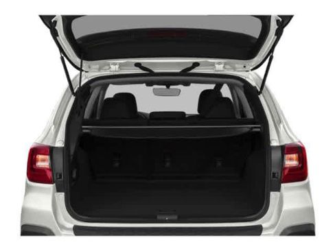 Used 2018 Subaru Outback 2.5i Limited AWD/4WD image 15