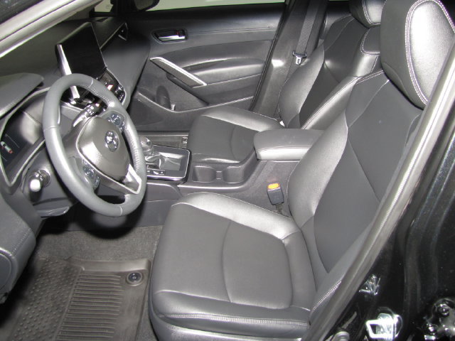 Used 2026 Toyota Corolla Cross XLE w/ Convenience Package FWD image 33