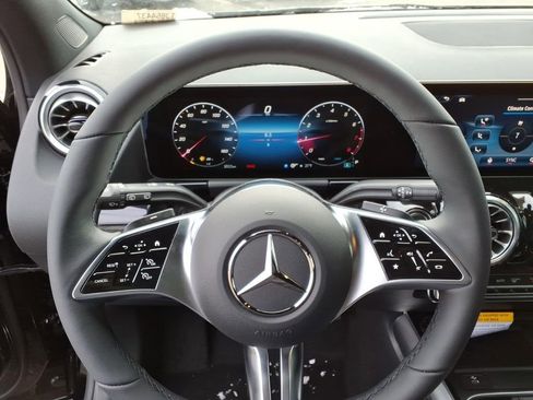 New 2026 Mercedes-Benz GLA 250 4MATIC image 19