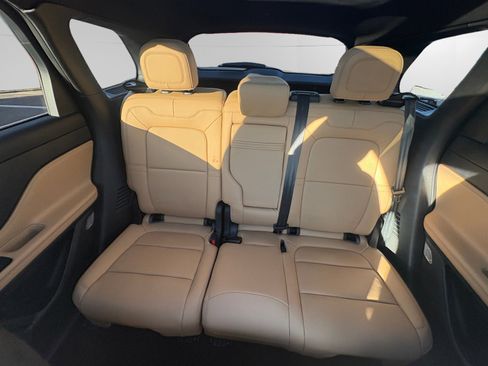 Certified 2022 Lincoln Corsair Reserve w/ Equipment Group 201A image 13