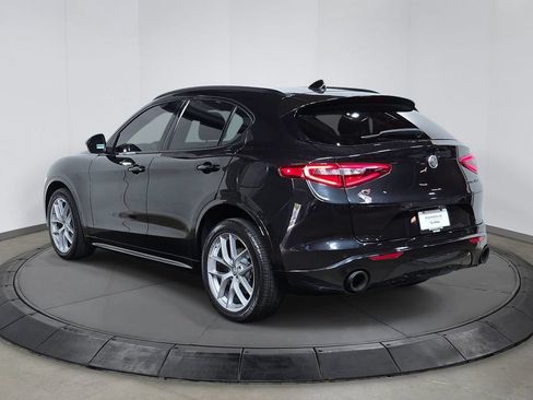 Used 2020 Alfa Romeo Stelvio Ti Sport AWD/4WD image 3