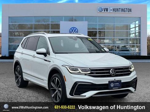 Certified 2023 Volkswagen Tiguan SEL R-Line image 1