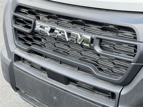 New 2024 RAM ProMaster 2500 w/ Convenience Group image 17