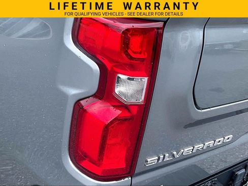 Used 2024 Chevrolet Silverado 1500 High Country AWD/4WD image 34