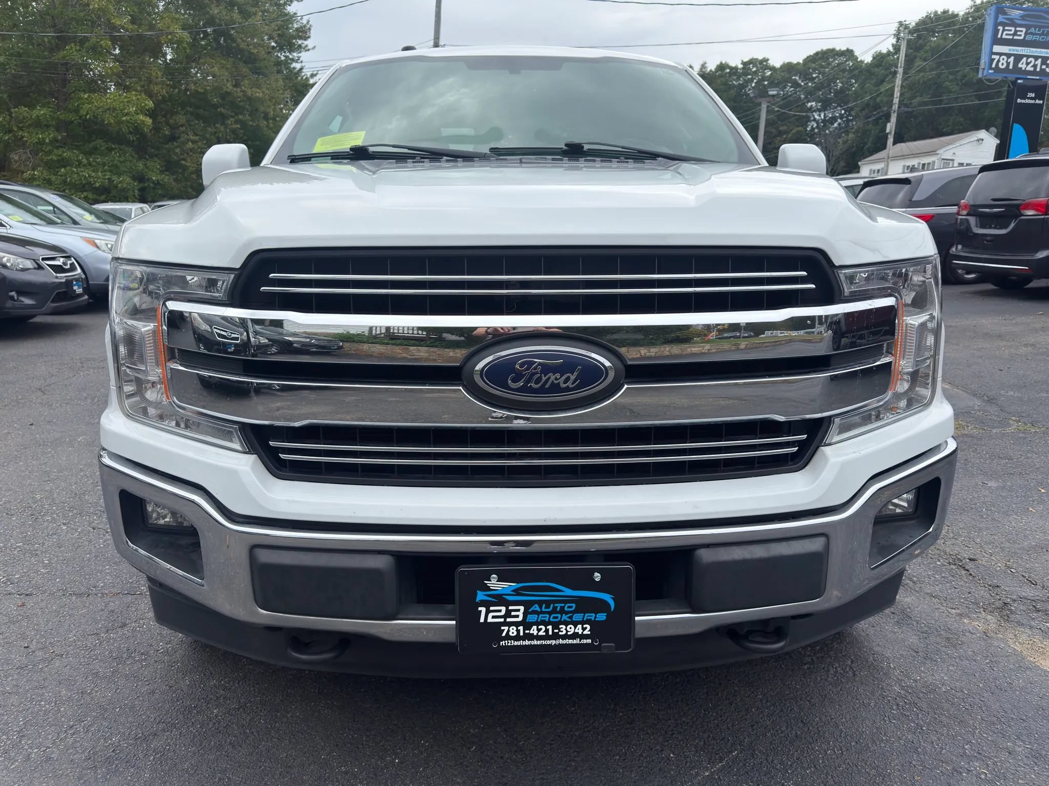 Used 2018 Ford F150 Lariat w/ Trailer Tow Package AWD/4WD image 2