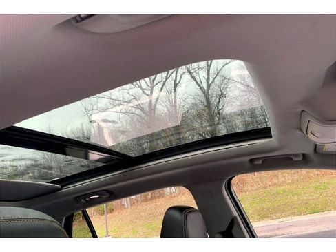 Used 2021 GMC Terrain SLT w/ Elevation Edition image 20