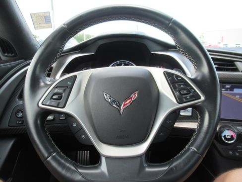 Used 2017 Chevrolet Corvette Grand Sport RWD image 21