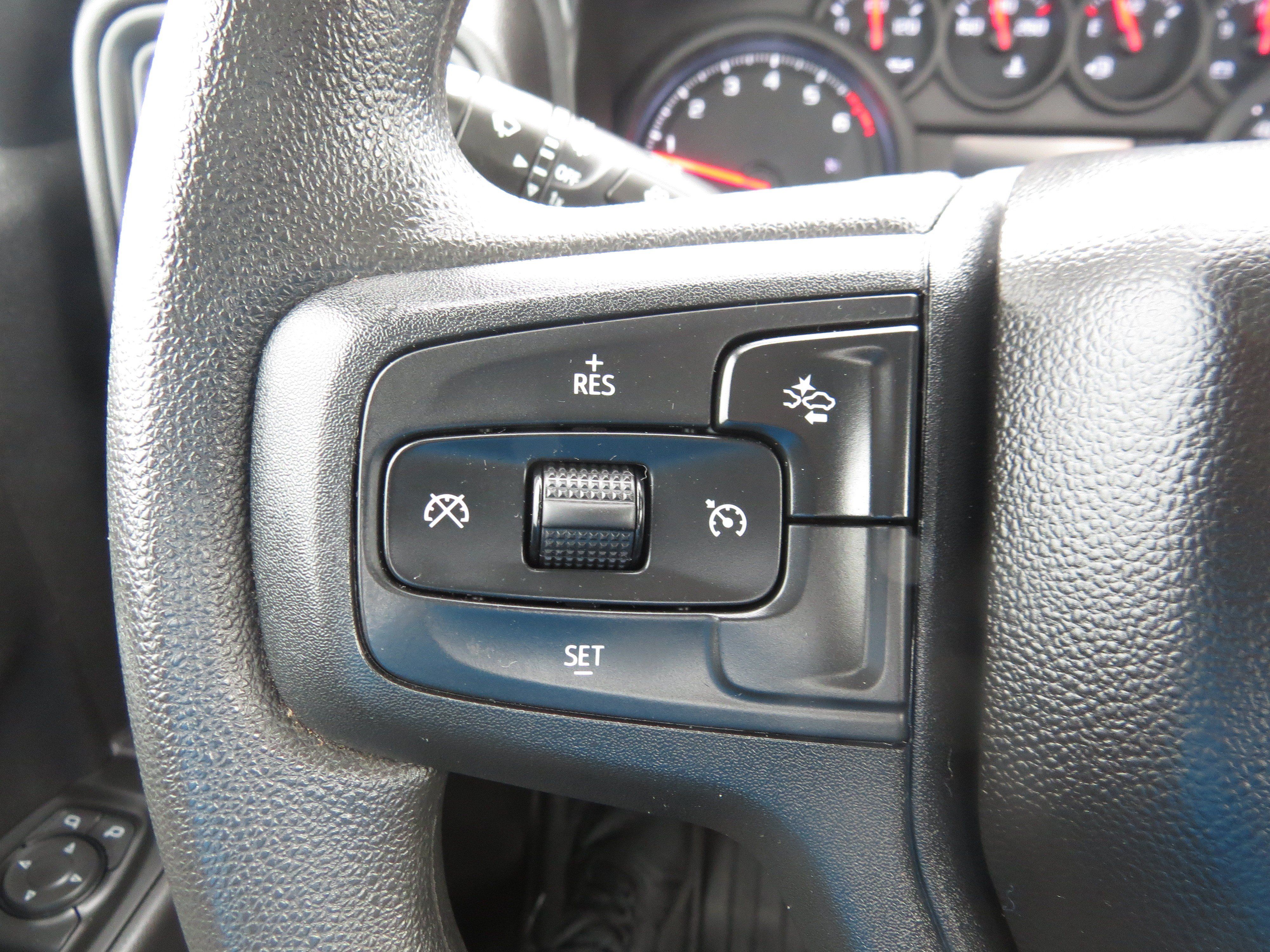 Used 2025 Chevrolet Silverado 1500 W/T RWD image 14