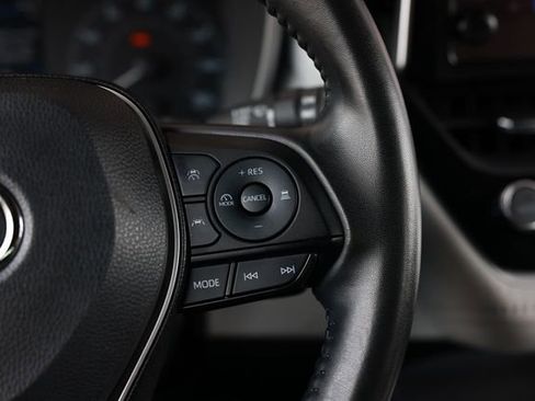 Used 2024 Toyota Corolla SE FWD image 30
