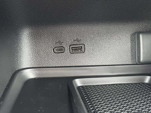 New 2027 Chevrolet Traverse LT w/ Driver Confidence Package FWD image 15
