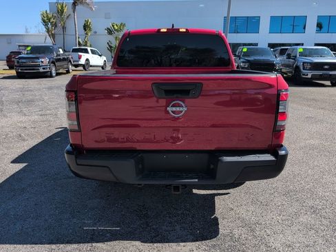 Used 2022 Nissan Frontier S image 4
